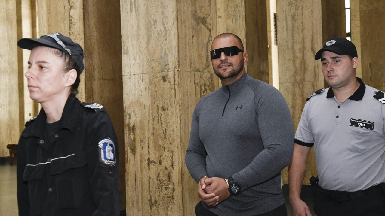 Опандизиха Гринго на Софи Маринова при див екшън в Айтос Цял