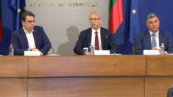 Изминаха почти 60 дни от сформирането на това редовно правителство