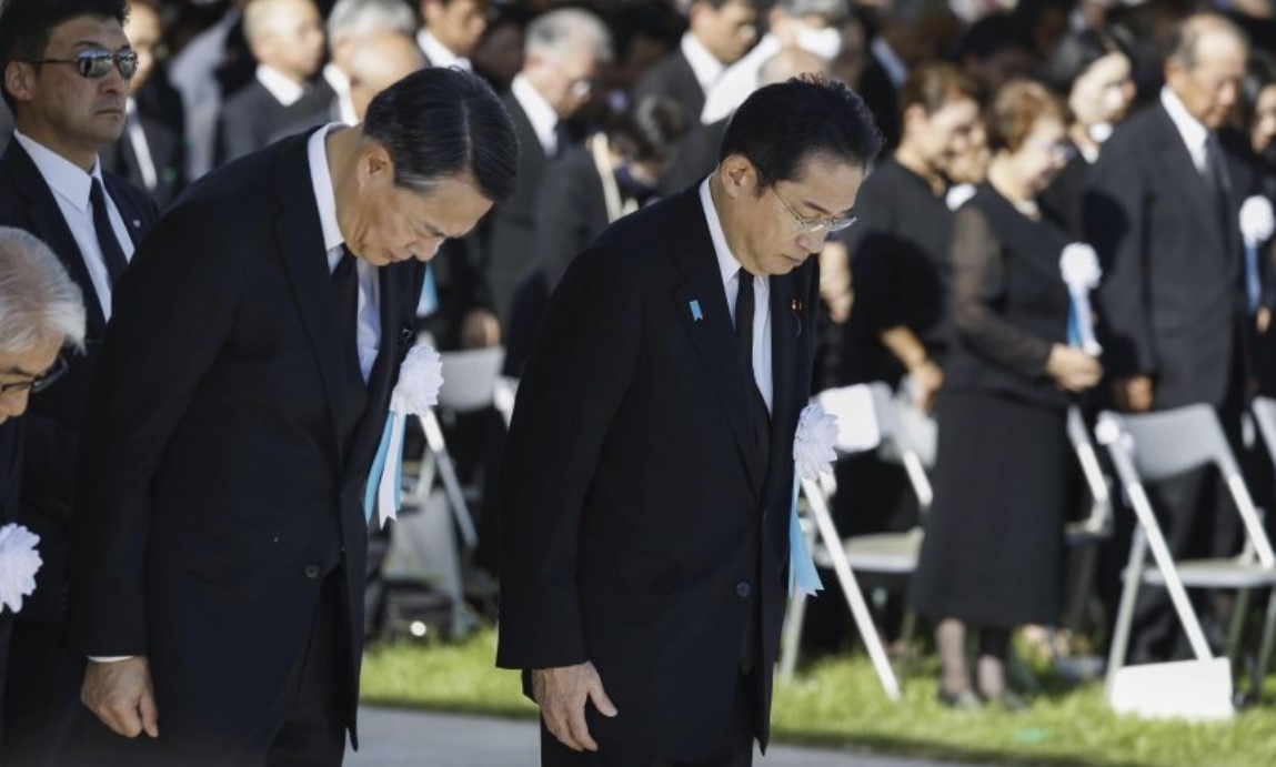 В деня когато Япония и светът отбелязват 78 ата годишнина от