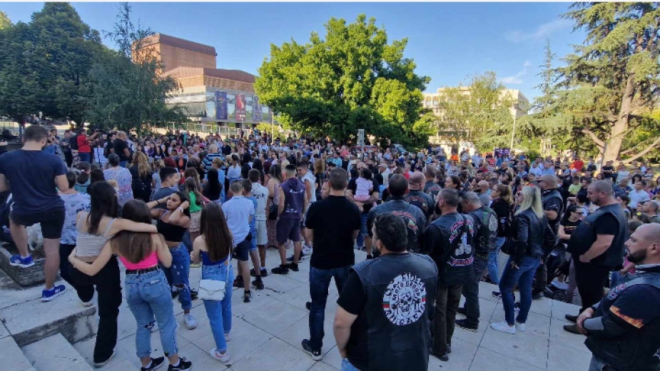 В Стара Загора се провежда втори протест срещу насилието и шествие