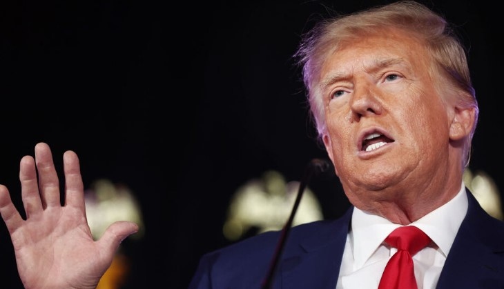 Бившият американски президент и фаворит за Републиканската номинация за изборите