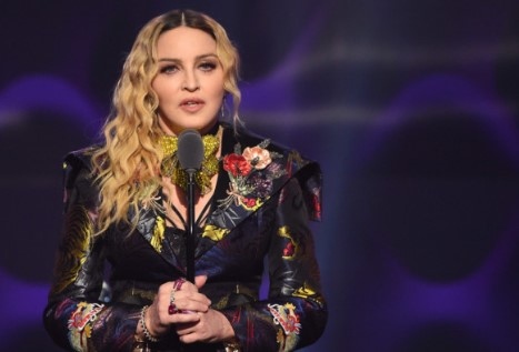 Мадона бе забелязана в публичното пространство за първи път откакто