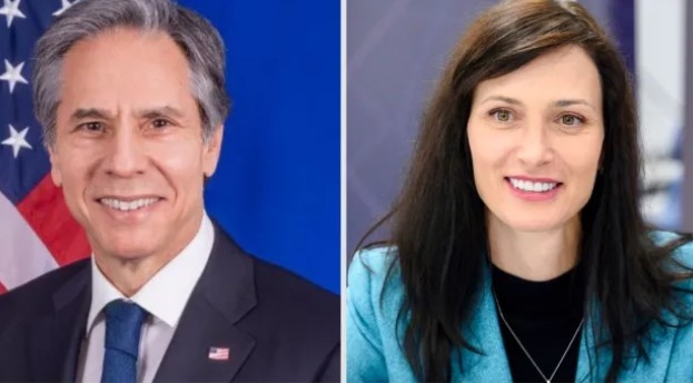 Министърът на външните работи Мария Габриел проведе телефонен разговор с