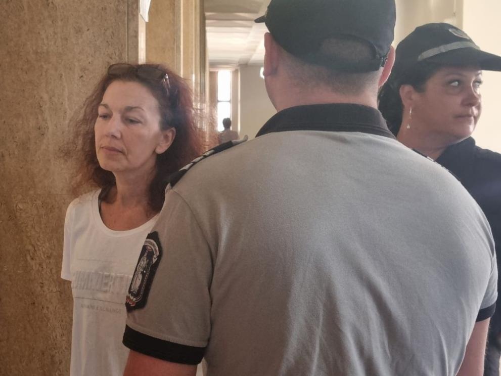 Окръжният съд в Бургас освободи срещу подписка 49-годишната Ваня Янакиева
