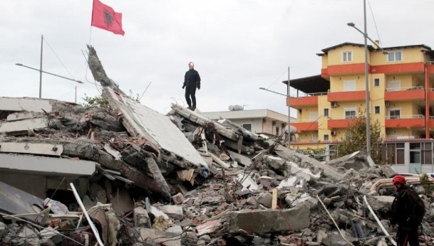 Албанското правителство предложи за обществено обсъждане проектозакон за задължителна застраховка