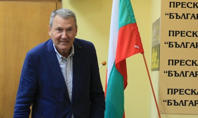 Една от най големите легенди на българския баскетбол Атанас Голомеев