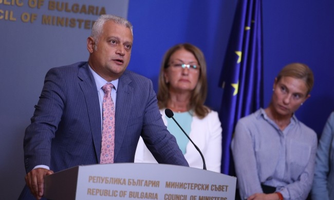 Проблем е че българските граждани не усещат институциите които се