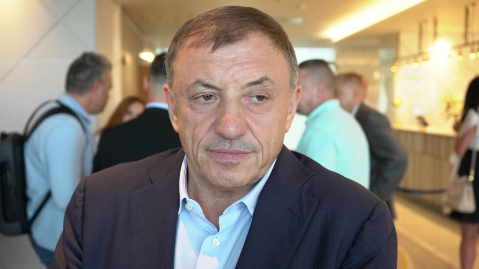 Известният бизнесмен Алексей Петров е бил убит днес в Драгалевци