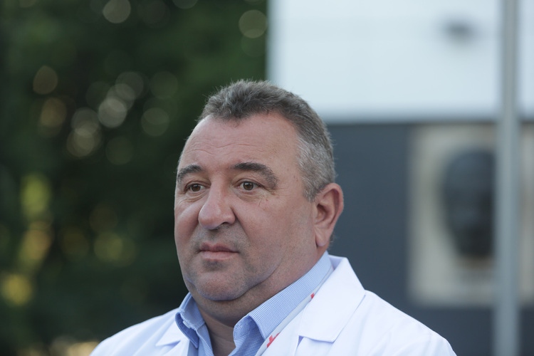 Жената която е докарана след стрелбата по Алексей Петров има