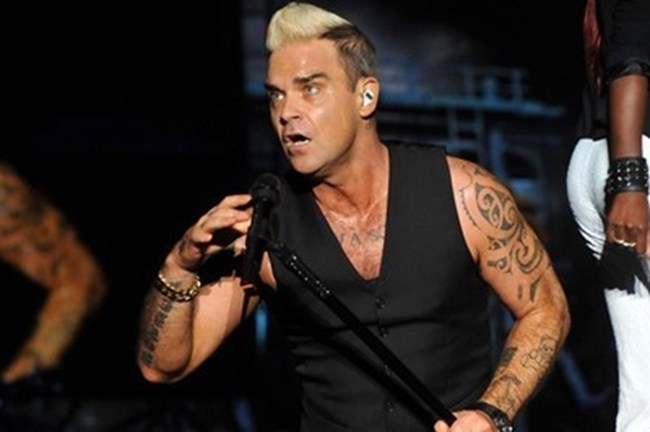 Британската попзвезда Роби Уилямс изнесе концерт в четвъртък за първи