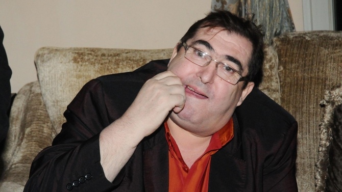 Най известният зевзек в държавата Митьо Пищова е свалил цели