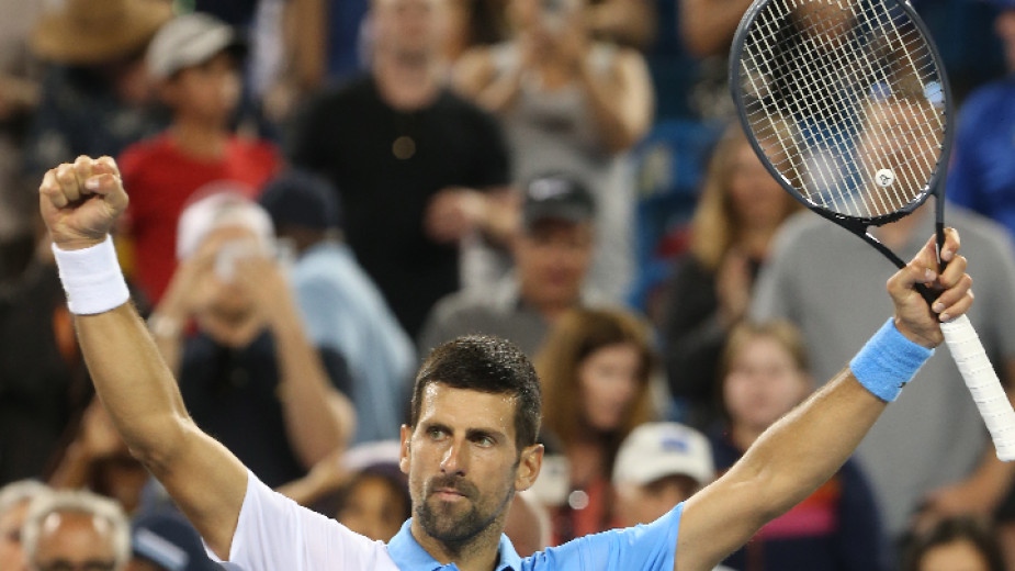Новак Джокович записа драматична победа срещу младата звезда Карлос Алкарас