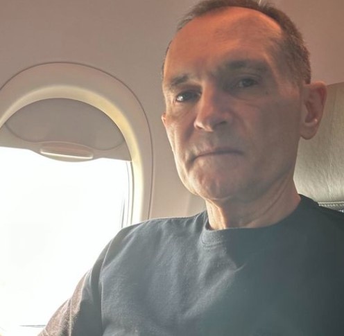 збягалият преди повече от три години в Дубай бивш хазартен