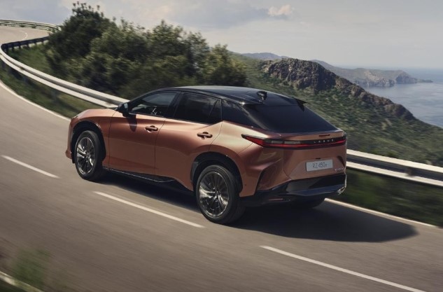 Новият RZ 450e е вече наличен за продажба на Българския