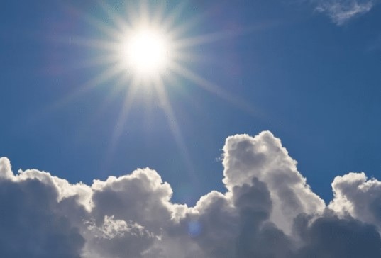 Днес преди обяд ще преобладава слънчево време Около и след