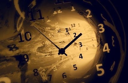 От Аристотел до Алберт Айнщайн тайните на времето са занимавали