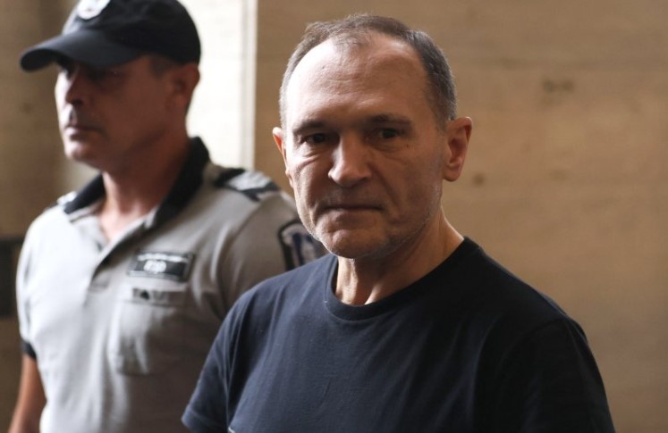 С постановление на прокурор е осигурена лична защита на Васил