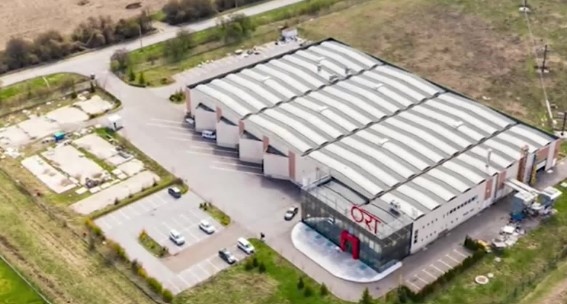 Компанията Насекомо която има ферма за ларви в село Лозен