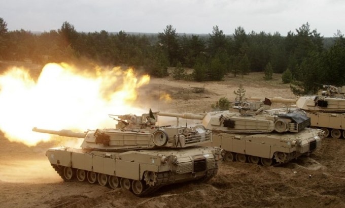 Украйна ще получи първите десет от обещаните 31 танка Abrams