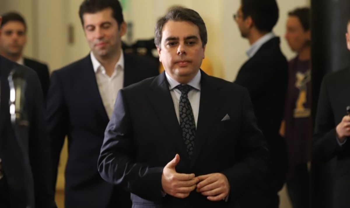 Ако България приеме еврото държавата ще спестява близо 500 млн