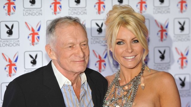 Последната съпруга на починалия през 2017 г основател на империята