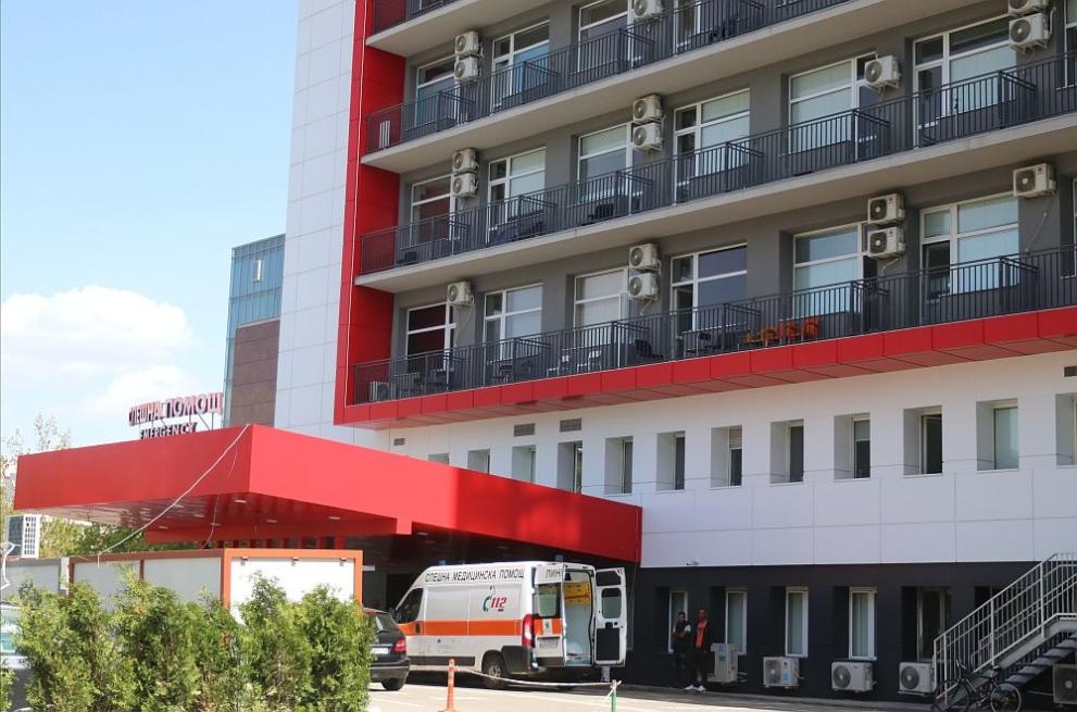 Подавам оставка от позицията съветник в политическия кабинет на министър