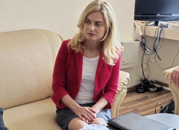 Министърът на туризма Зарица Динкова ще се срещне със собствениците