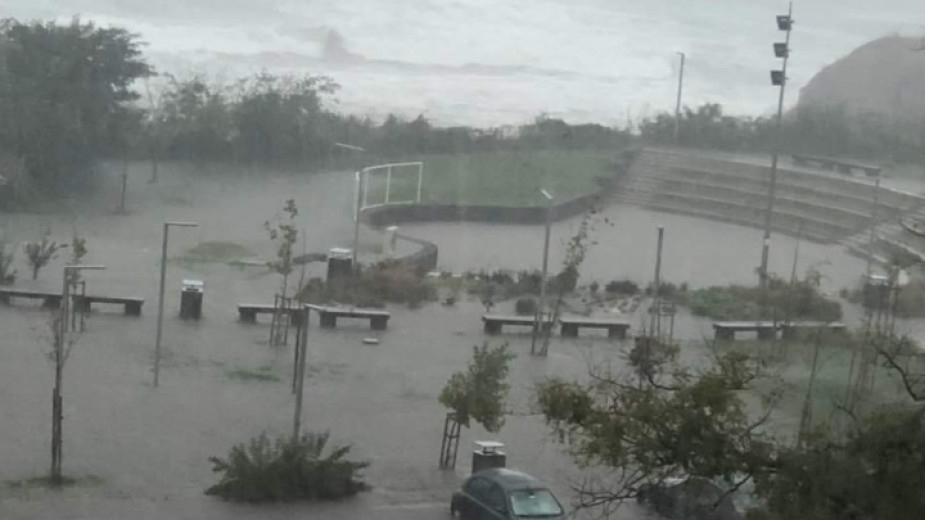 Продължават действията на звената на МВР на територията на засегнатите