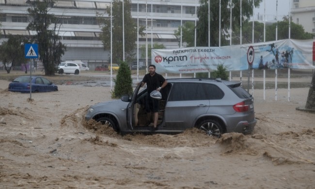 Много хора имаме в засегнатите райони над 100 са със