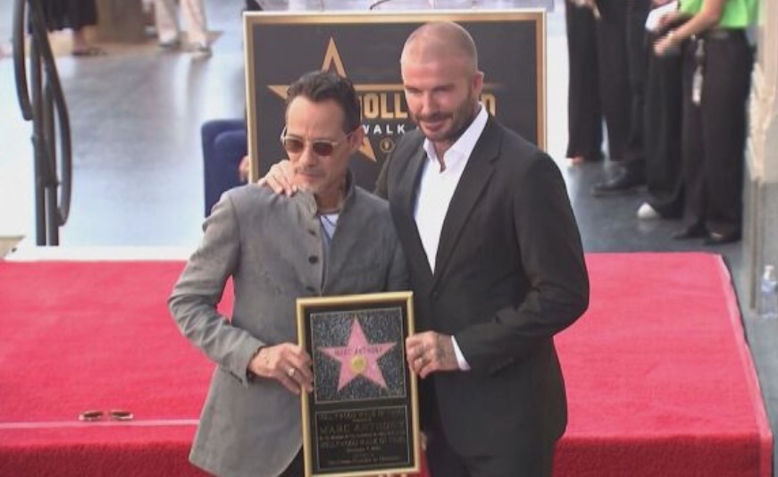 Латиноизпълнителят Марк Антъни вече има своя звезда в Алеята на