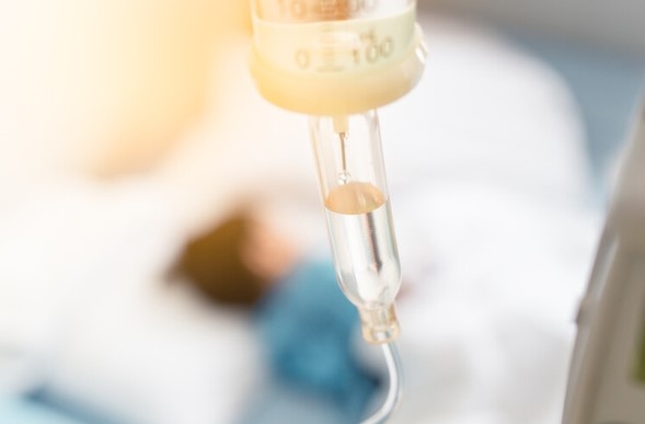 2 годишно дете е прието с опасност за живота във варненска