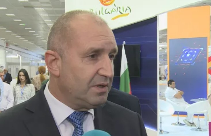 Който има амбицията да реформира службите трябва на първо място