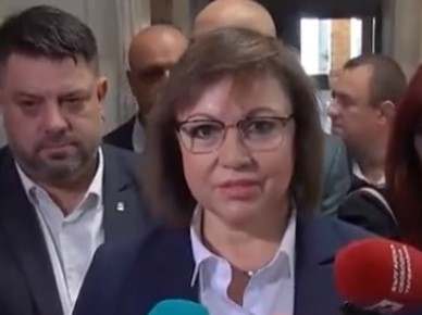 Президентът Радев направи голяма грешка с изказването за посолството Паникьосан