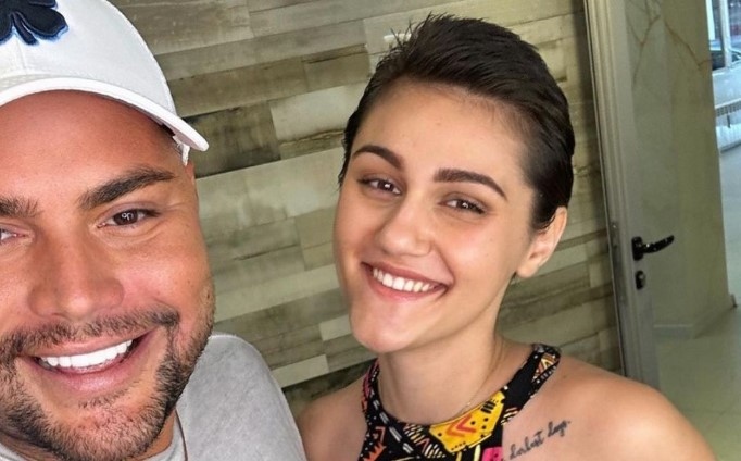 18 годишната Дебора Михайлова която стана жертва на брутално насилие през