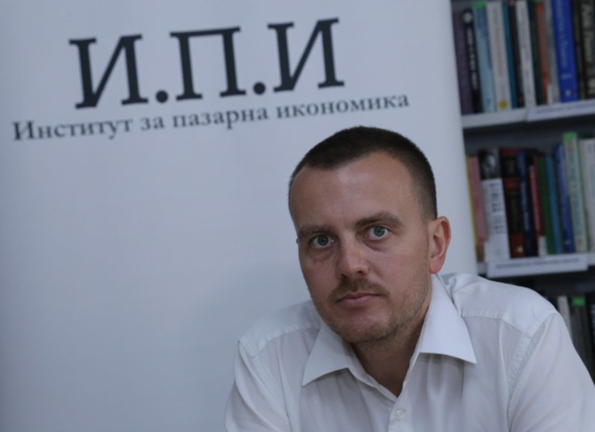 Решението на парламента да подкрепи отпадането на забраната за внос