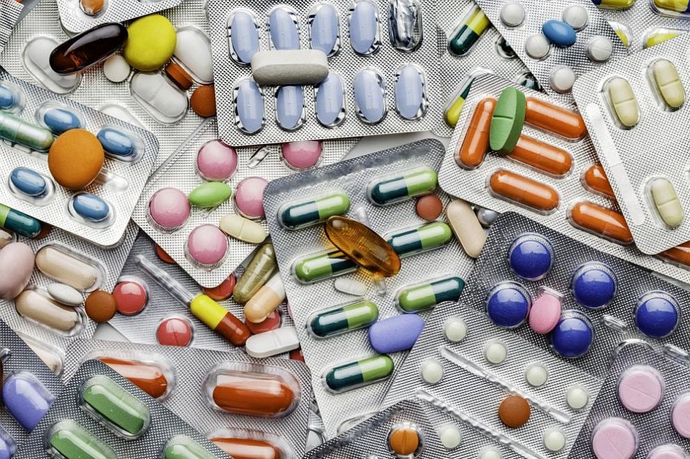 Три фирми са изнесли незаконно от страната лекарства попадащи в
