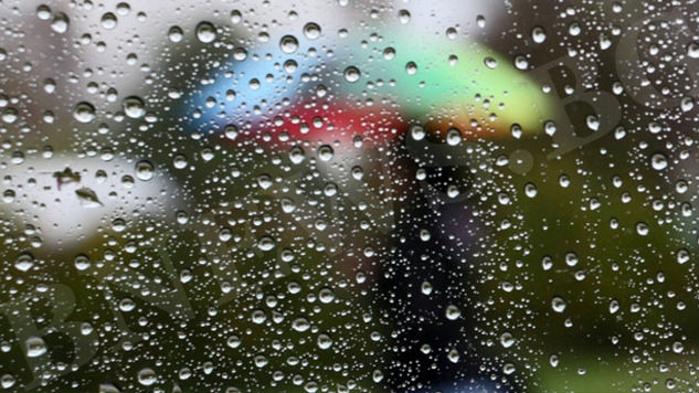 Силни бури предизвикаха хаос в южната и югозападната част на