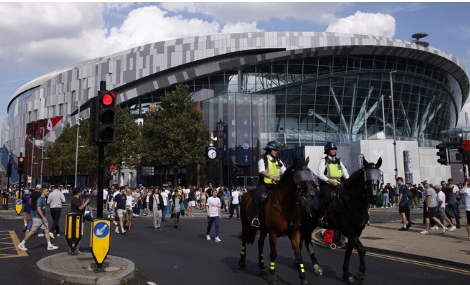 Армията ще замести въоръжената полиция по улиците на Лондон Министърът
