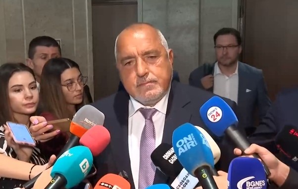 Хекимян може да победи на първи тур в синя София