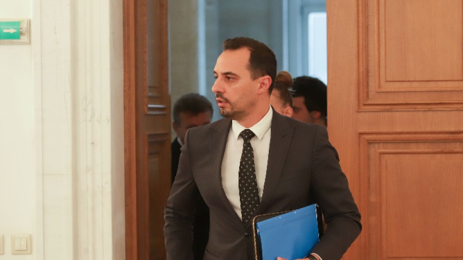 Депутатите от икономическата комисия в парламента решиха дерогацията на руския
