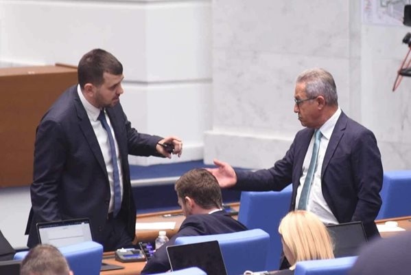 Дерогацията на руския петрол ще отпадне след година Така Лукойл