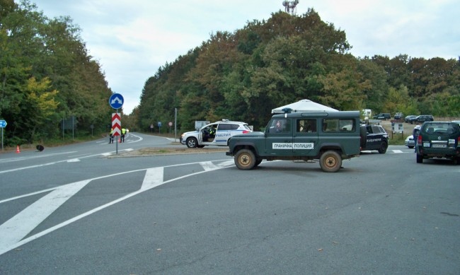 Близо 500 са предотвратените опити на незаконни имигранти да влязат
