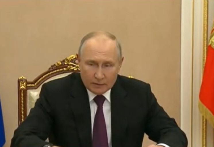 Руският президент Владимир Путин поиска от бивш командир от частната