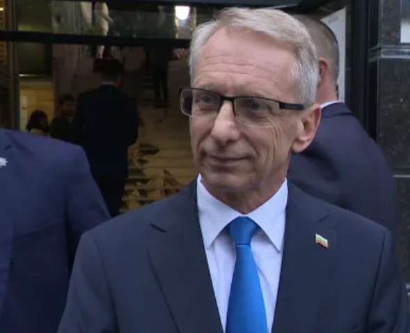 Партиите да не злоупотребяват със страховете на енергетиците и миньорите