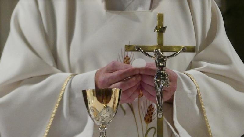 Римокатолическата църква в Полша се оказа в центъра на скандал