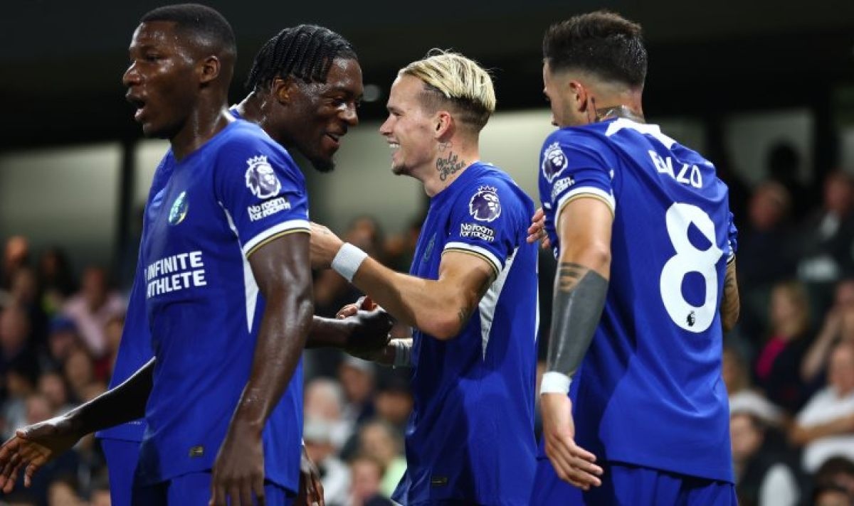 Челси победи Фулъм като гост с 2 0 и излезе от