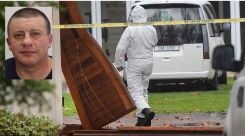 Трите деца на разстреляния в ЮАР заедно със съпругата си