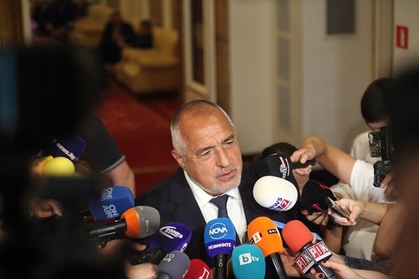 Нищо не се случва в цели сектори и има неработещи