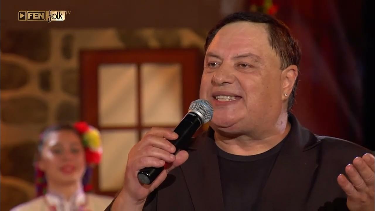 Известният фолкпевец Васко Лазаров почина внезапно завчера вечерта а сигналът