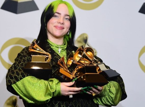 Певицата Били Айлиш е едва на 21 години но вече